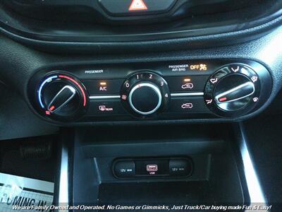 2020 Kia Soul LX - Photo 35 - Mesa, AZ 85202