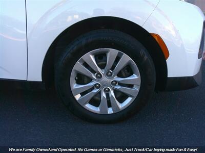 2020 Kia Soul LX - Photo 41 - Mesa, AZ 85202