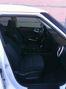 2020 Kia Soul LX - Photo 26 - Mesa, AZ 85202