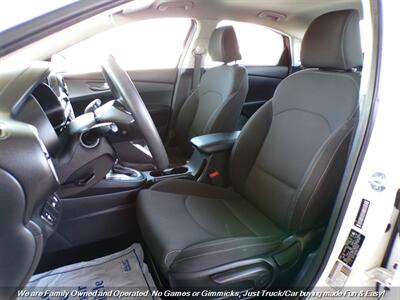 2021 Kia Forte LXS - Photo 15 - Mesa, AZ 85202