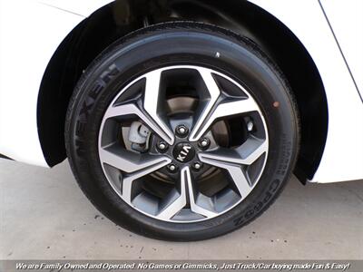 2021 Kia Forte LXS - Photo 35 - Mesa, AZ 85202