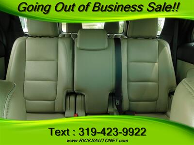 2013 Ford Explorer XLT   - Photo 13 - Cedar Rapids, IA 52402