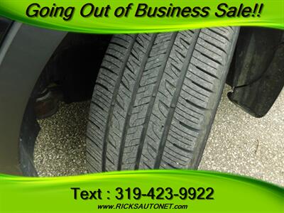 2013 Ford Explorer XLT   - Photo 19 - Cedar Rapids, IA 52402