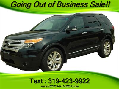 2013 Ford Explorer XLT   - Photo 2 - Cedar Rapids, IA 52402