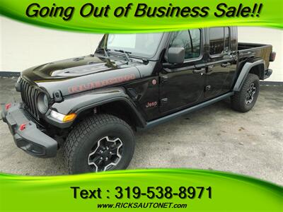 2020 Jeep Gladiator Rubicon   - Photo 2 - Cedar Rapids, IA 52402