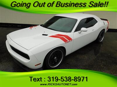 2014 Dodge Challenger SRT8 Core   - Photo 3 - Cedar Rapids, IA 52402