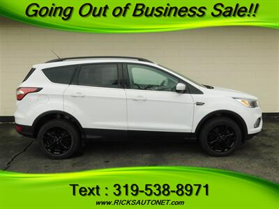 2018 Ford Escape SE   - Photo 5 - Cedar Rapids, IA 52402