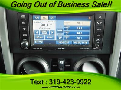 2009 Jeep Wrangler Rubicon   - Photo 11 - Cedar Rapids, IA 52402