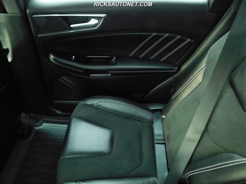 2019 Ford Edge ST - Photo 11
