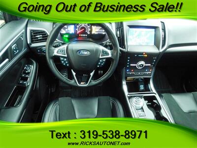 2019 Ford Edge ST  AWD - Photo 8 - Cedar Rapids, IA 52402