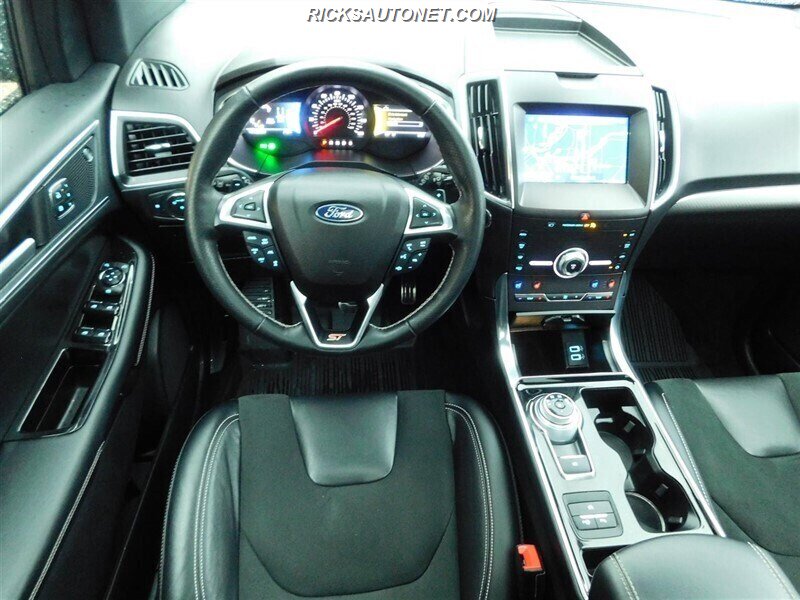 2019 Ford Edge ST - Photo 8