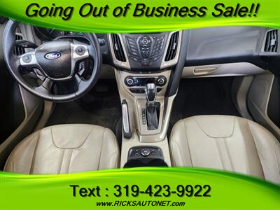 2012 Ford Focus SEL   - Photo 7 - Cedar Rapids, IA 52402