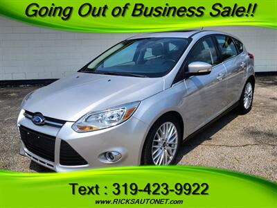 2012 Ford Focus SEL   - Photo 2 - Cedar Rapids, IA 52402