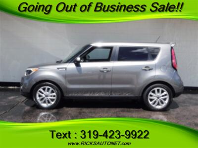 2017 Kia Soul +   - Photo 15 - Cedar Rapids, IA 52402