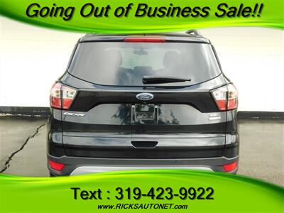 2018 Ford Escape SEL  AWD - Photo 6 - Cedar Rapids, IA 52402