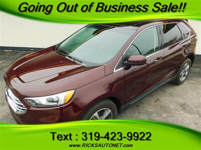 2021 Ford Edge SEL   - Photo 2 - Cedar Rapids, IA 52402