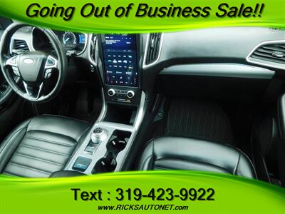 2021 Ford Edge SEL   - Photo 15 - Cedar Rapids, IA 52402