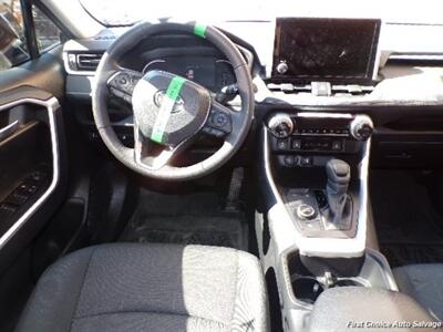 2025 Toyota RAV4 Hybrid   - Photo 13 - Woodbridge, ON L4L 8L6