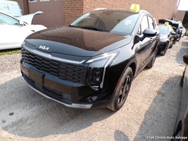 2026 Kia Sportage   - Photo 1 - Woodbridge, ON L4L 8L6
