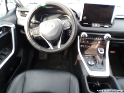 2024 Toyota RAV4 Hybrid XLE   - Photo 11 - Woodbridge, ON L4L 8L6