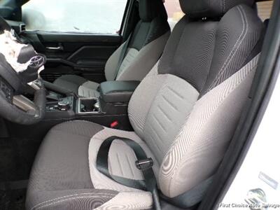 2024 Toyota Tacoma   - Photo 8 - Woodbridge, ON L4L 8L6