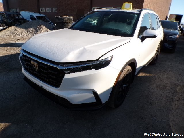 2024 Honda CR-V Sport   - Photo 1 - Woodbridge, ON L4L 8L6