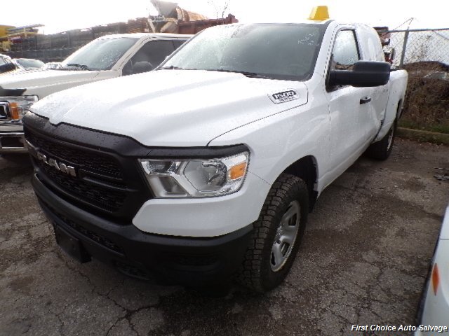 2022 RAM 1500 Tradesman - Photo 1 - Woodbridge, ON L4L 8L6