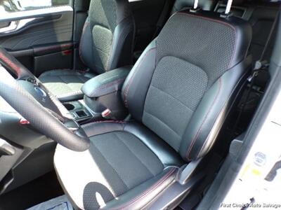 2024 Ford Escape   - Photo 9 - Woodbridge, ON L4L 8L6