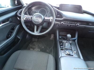 2025 Mazda Mazda3 Hatchback - Photo 12 - Woodbridge, ON L4L 8L6
