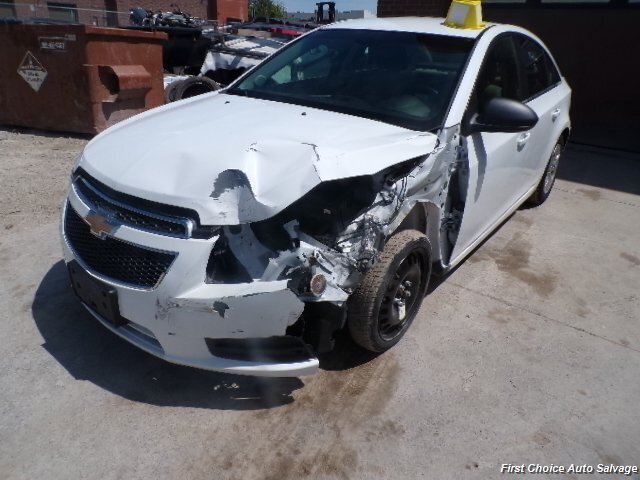 2012 Chevrolet Cruze LS   - Photo 1 - Woodbridge, ON L4L 8L6