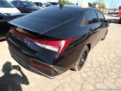 2026 Hyundai ELANTRA Preferred   - Photo 4 - Woodbridge, ON L4L 8L6