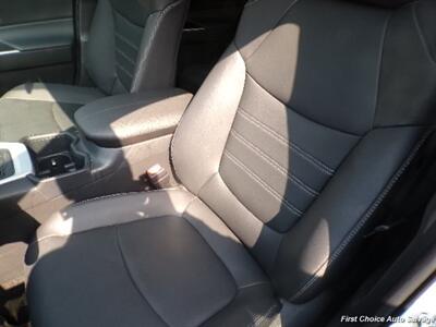 2025 Toyota RAV4 - Photo 9 - Woodbridge, ON L4L 8L6