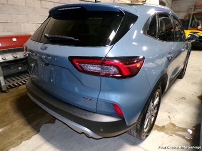 2024 Ford Escape Hybrid Platinum   - Photo 4 - Woodbridge, ON L4L 8L6