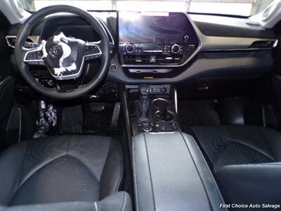 2025 Toyota Highlander   - Photo 11 - Woodbridge, ON L4L 8L6