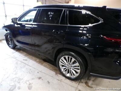 2025 Toyota Highlander   - Photo 6 - Woodbridge, ON L4L 8L6