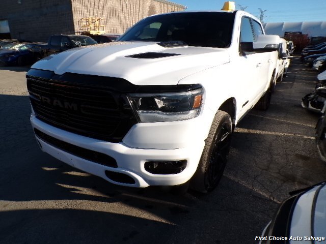 2023 RAM 1500 Sport - Photo 1 - Woodbridge, ON L4L 8L6