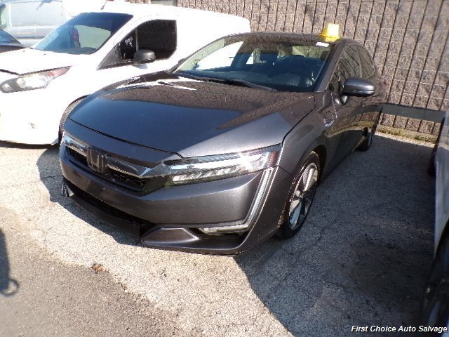 2018 Honda Clarity Plug-In Hybrid Touring - Photo 1 - Woodbridge, ON L4L 8L6