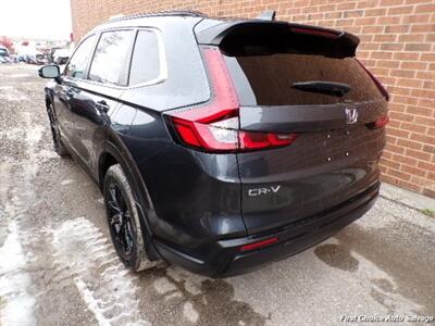 2025 Honda CR-V   - Photo 5 - Woodbridge, ON L4L 8L6
