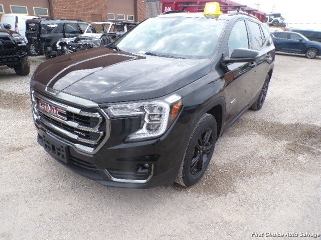 2023 GMC Terrain AT4   - Photo 1 - Woodbridge, ON L4L 8L6