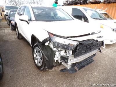 2022 Toyota RAV4 LE - Photo 3 - Woodbridge, ON L4L 8L6