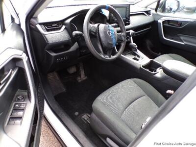 2022 Toyota RAV4 LE - Photo 9 - Woodbridge, ON L4L 8L6