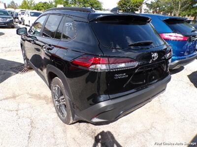 2026 Toyota Corolla Cross - Photo 5 - Woodbridge, ON L4L 8L6