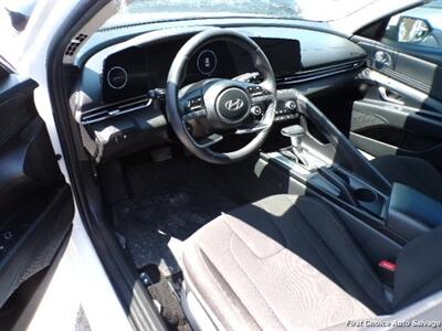 2024 Hyundai ELANTRA SEL   - Photo 8 - Woodbridge, ON L4L 8L6