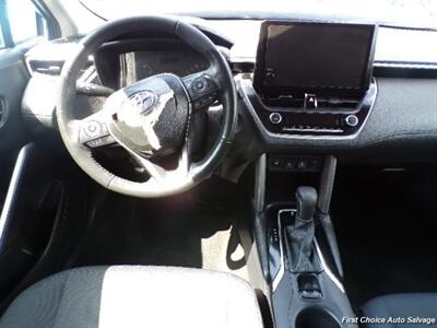 2024 Toyota Corolla Cross LE - Photo 12 - Woodbridge, ON L4L 8L6