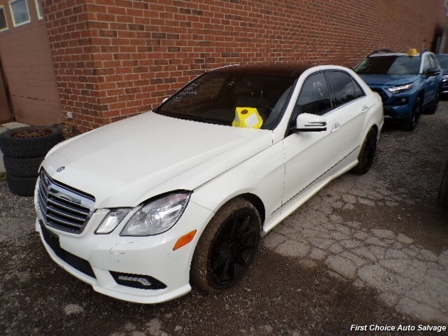 2011 Mercedes-Benz E 550 Luxury 4MATIC - Photo 1 - Woodbridge, ON L4L 8L6
