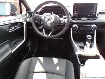 2021 Toyota RAV4 XLE   - Photo 13 - Woodbridge, ON L4L 8L6