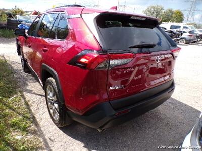 2021 Toyota RAV4 XLE   - Photo 6 - Woodbridge, ON L4L 8L6