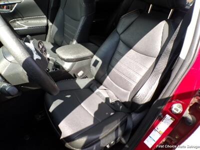 2021 Toyota RAV4 XLE   - Photo 10 - Woodbridge, ON L4L 8L6