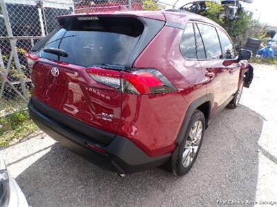 2021 Toyota RAV4 XLE   - Photo 5 - Woodbridge, ON L4L 8L6