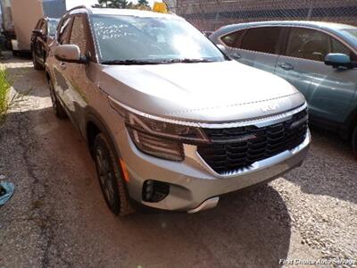 2025 Kia Seltos   - Photo 2 - Woodbridge, ON L4L 8L6